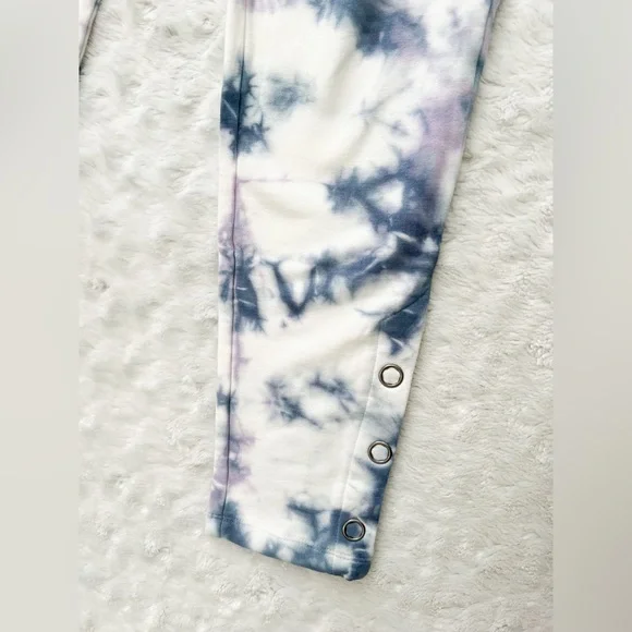 NWT- MONROW Midnight Iris Active Sweatpants Legging Two Tone Crystal Tie Dye - Picture 10 of 16